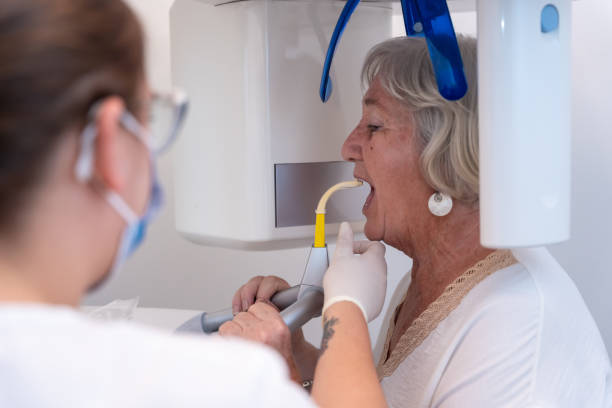 Best Emergency Gum Treatment in River Hills, WI