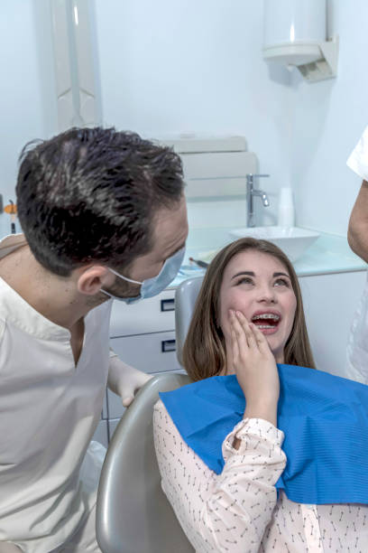 Best Emergency Denture Repair in River Hills, WI